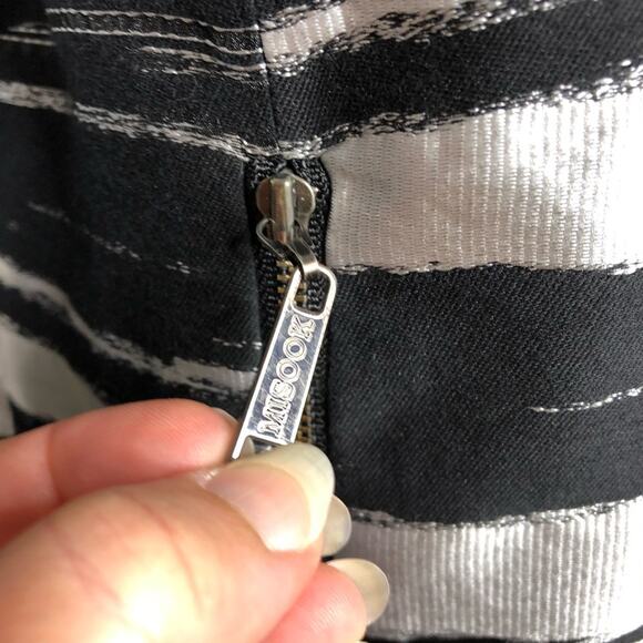 Misook black silver metallic abstract stripe full zip jacket size Large - Picture 6 of 14